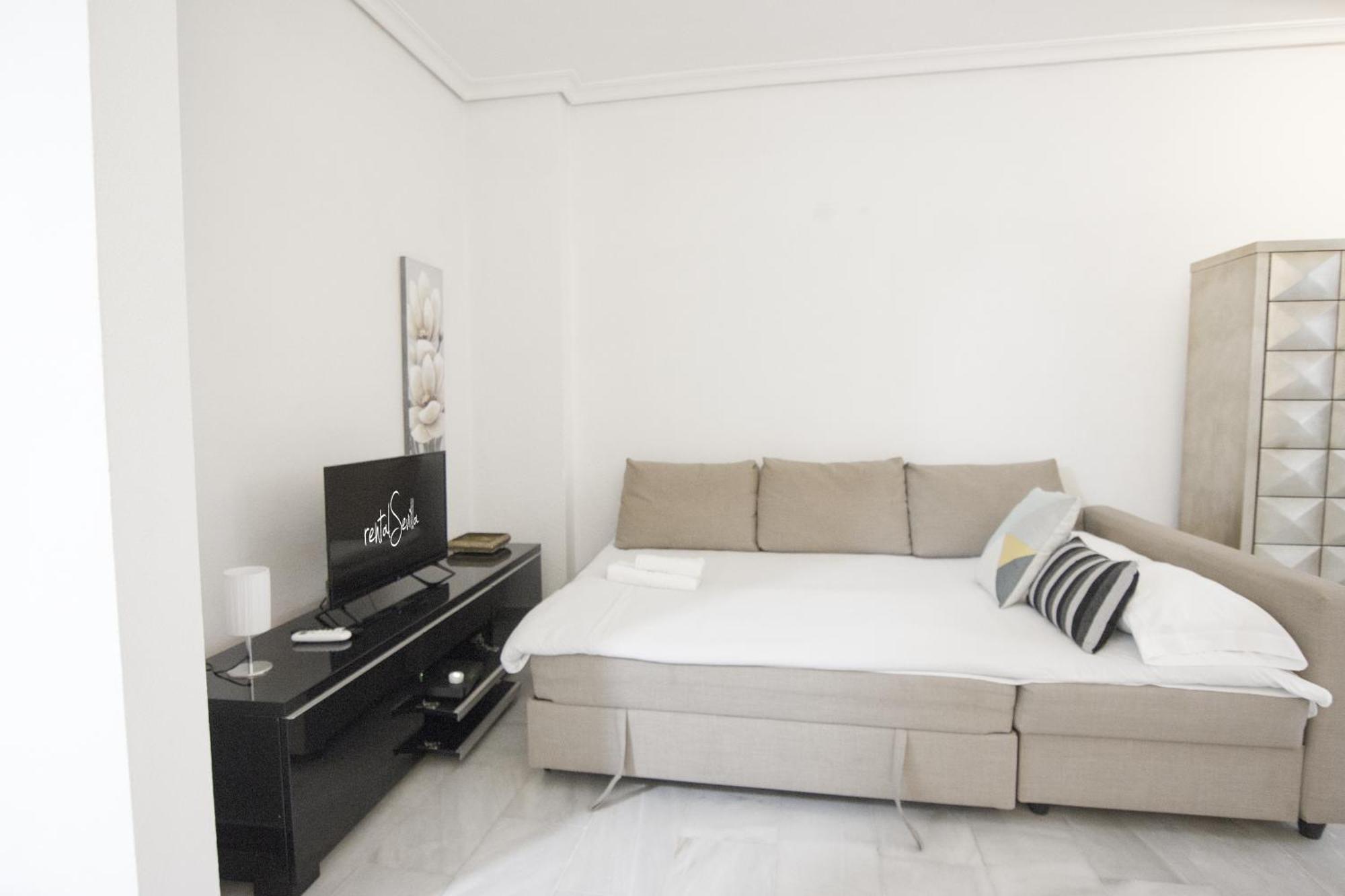 Apartment Rentalsevilla Plaza De La Alfalfa Seville